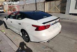 نيسان ماكسيما